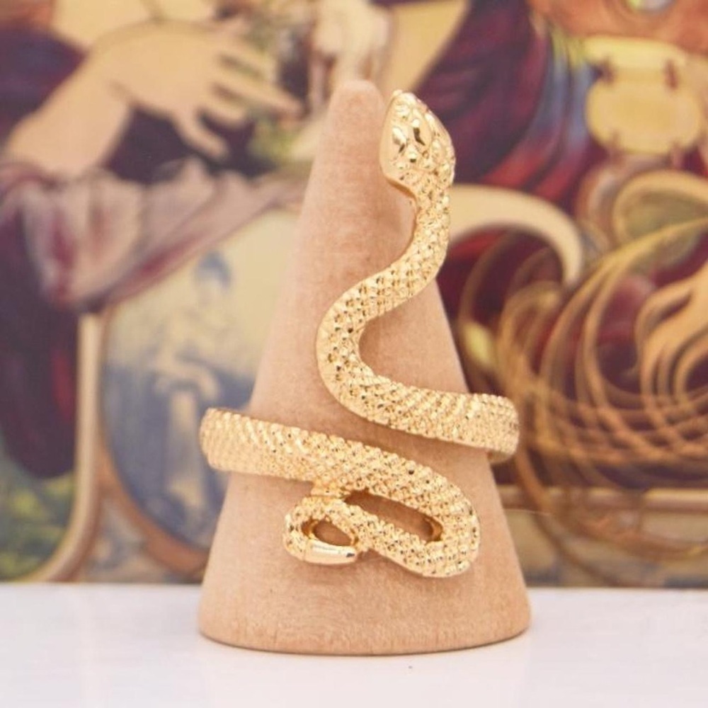 Gold Textured Snake Band - Picture 2 of 3